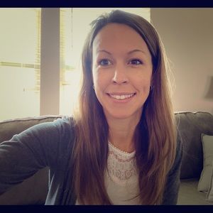 Meet your Posher, Carrie